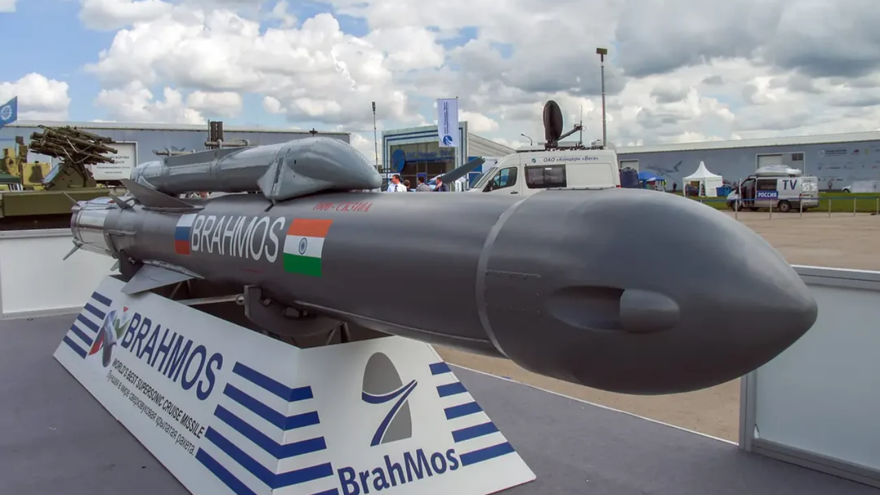 ప్రపంచం మెచ్చిన బ్రహ్మోస్ క్షిపణులు